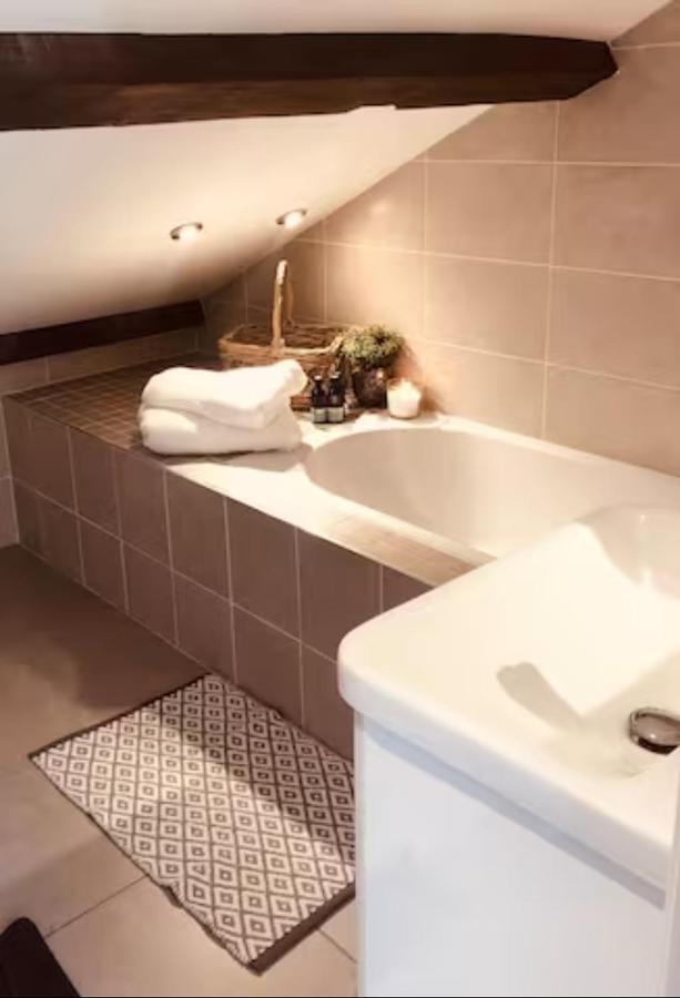 Pass The Keys Old Beams Luxury Style & Comfort In Town Centre เบคเวลล์ ภายนอก รูปภาพ